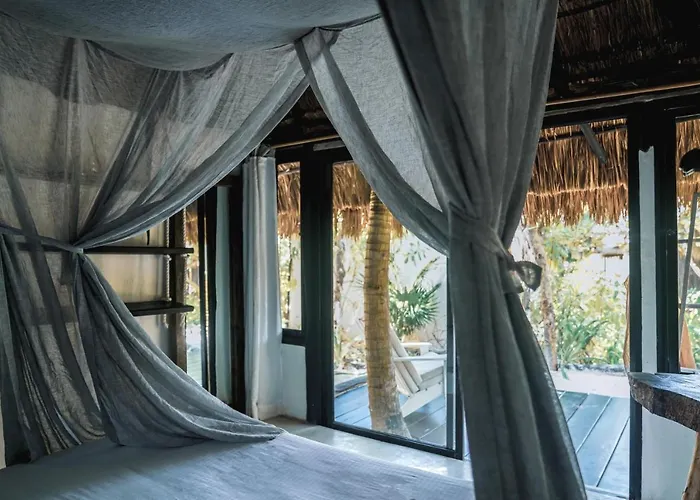 Coco Hotel